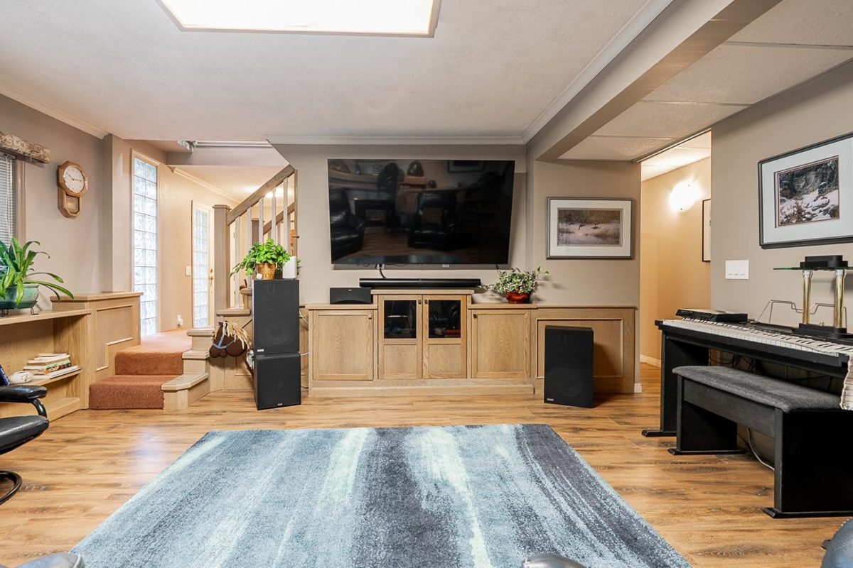 Loft / Bonus Room Photo of 11426 144a Street, Surrey, BC