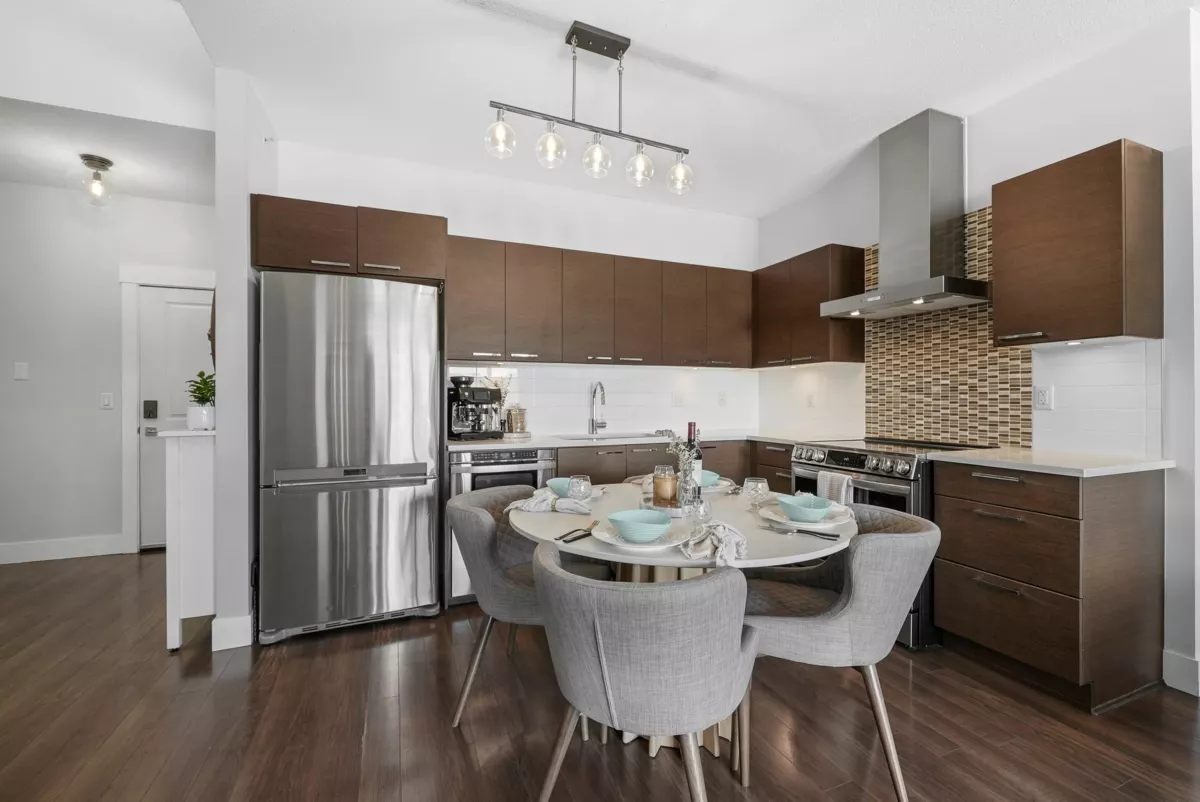 Kitchen Island Photo of 406 5811 177b Street, Surrey, BC