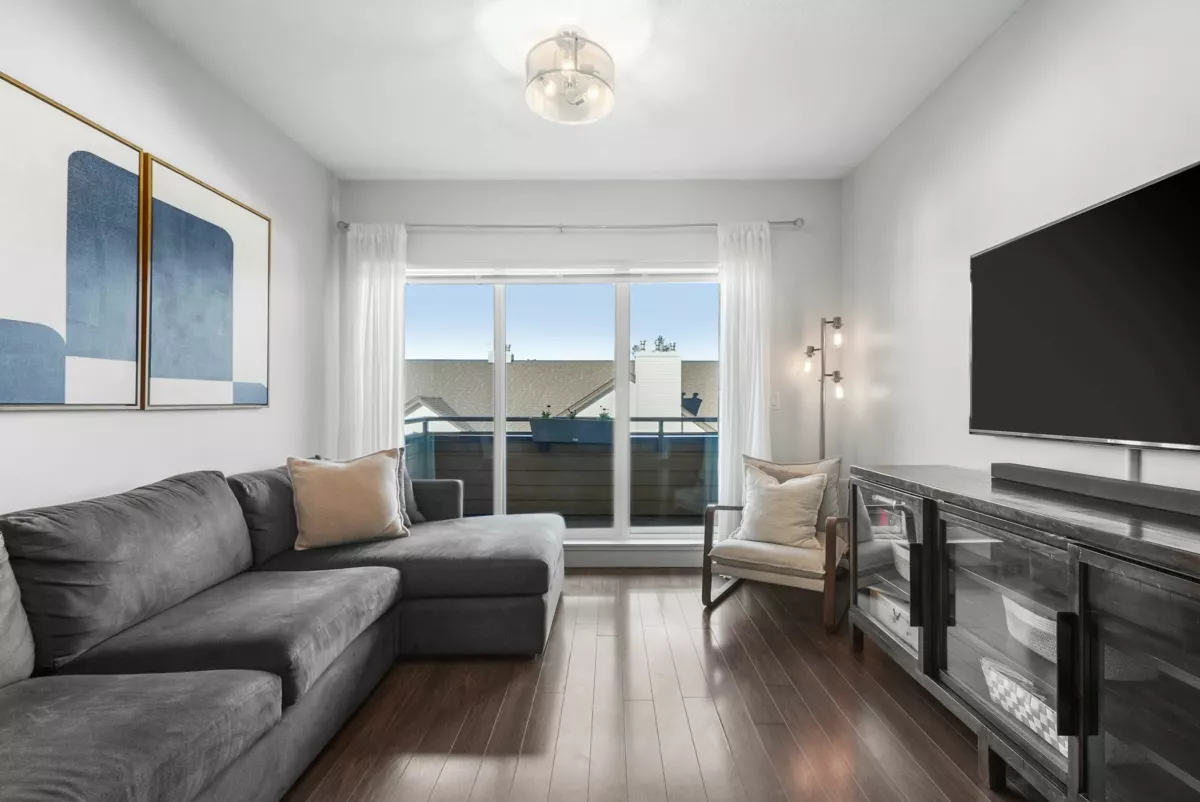 Living Room Photo of 406 5811 177b Street, Surrey, BC