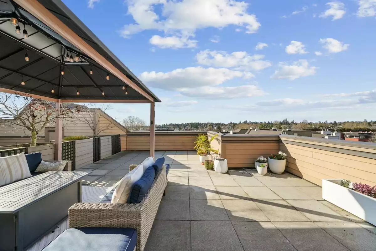 Loft / Bonus Room Photo of 406 5811 177b Street, Surrey, BC