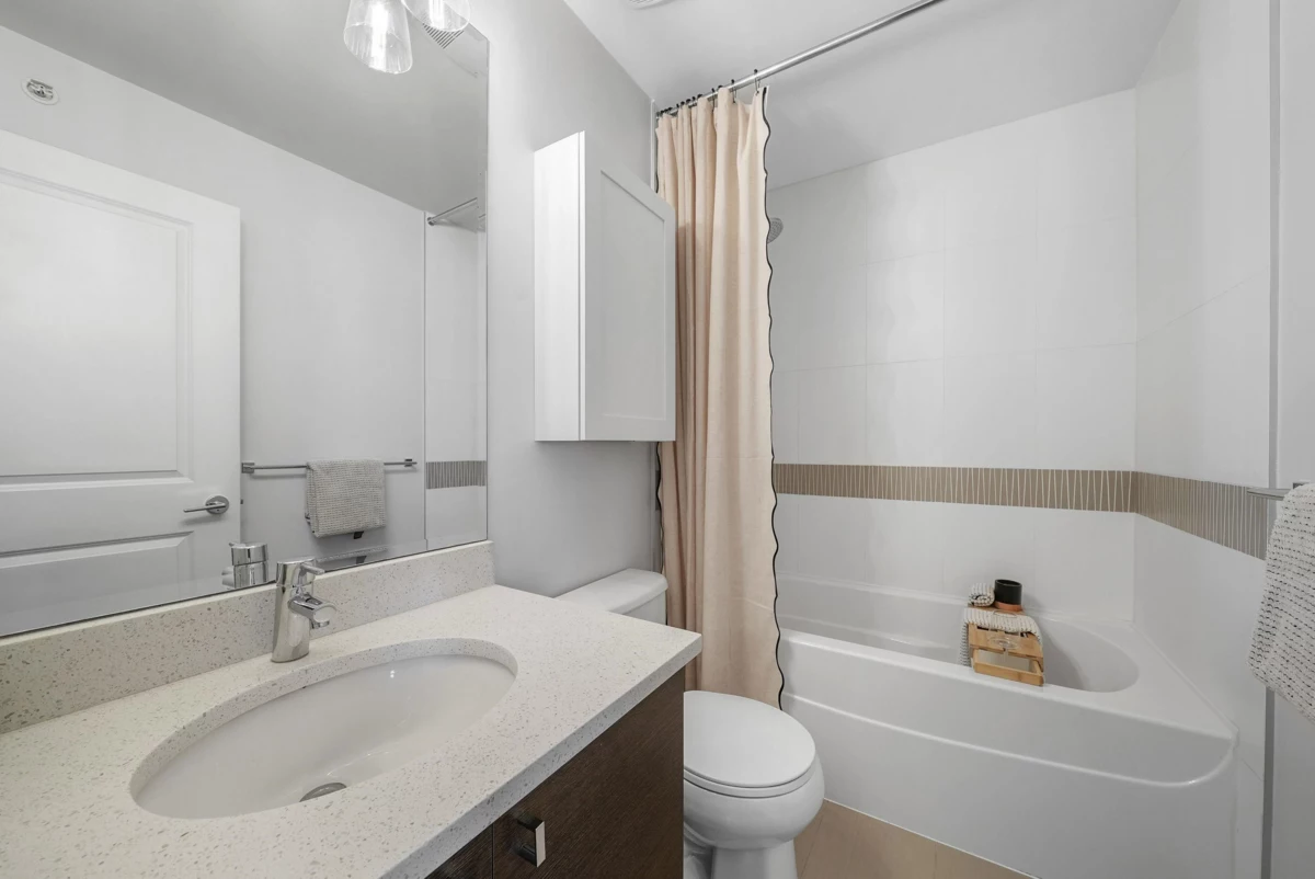 Walk-In Closet Photo of 406 5811 177b Street, Surrey, BC