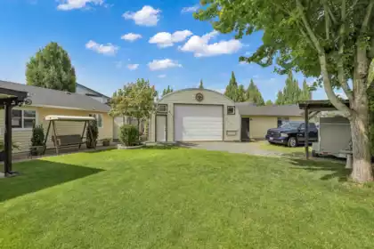 Backyard Photo of 6359 172a Avenue, Surrey, BC
