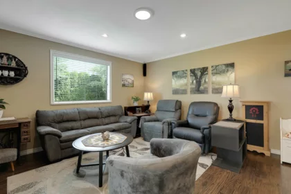 Breakfast Nook Photo of 6359 172a Avenue, Surrey, BC