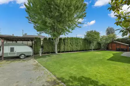Fitness Center Photo Near 6359 172a Avenue, Surrey, BC