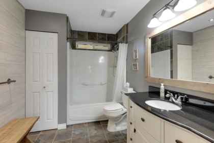 Mudroom Photo of 6359 172a Avenue, Surrey, BC