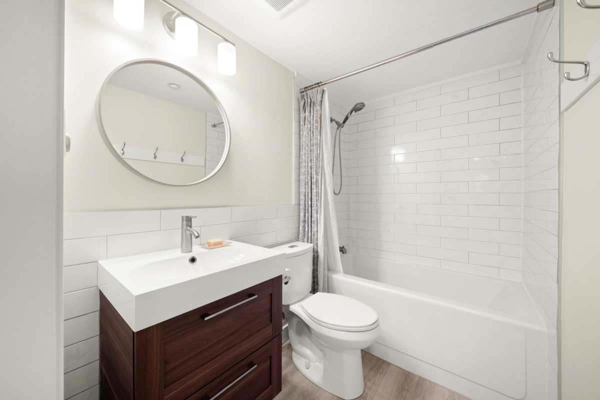 Bedroom 4 Photo of 123 12633 No. 2 Road, Richmond, BC