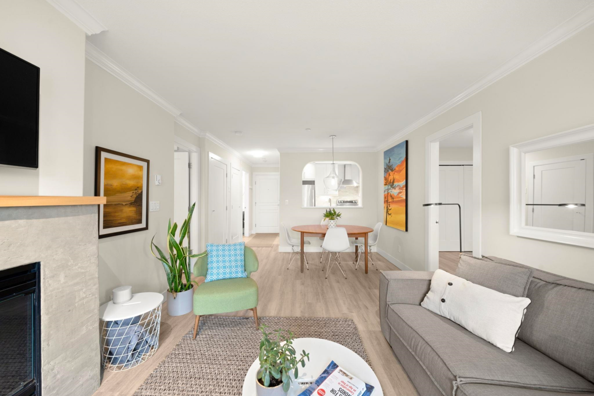 Dining Area Photo of 123 12633 No. 2 Road, Richmond, BC