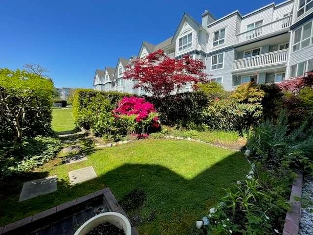 Laundry Room Photo of 123 12633 No. 2 Road, Richmond, BC