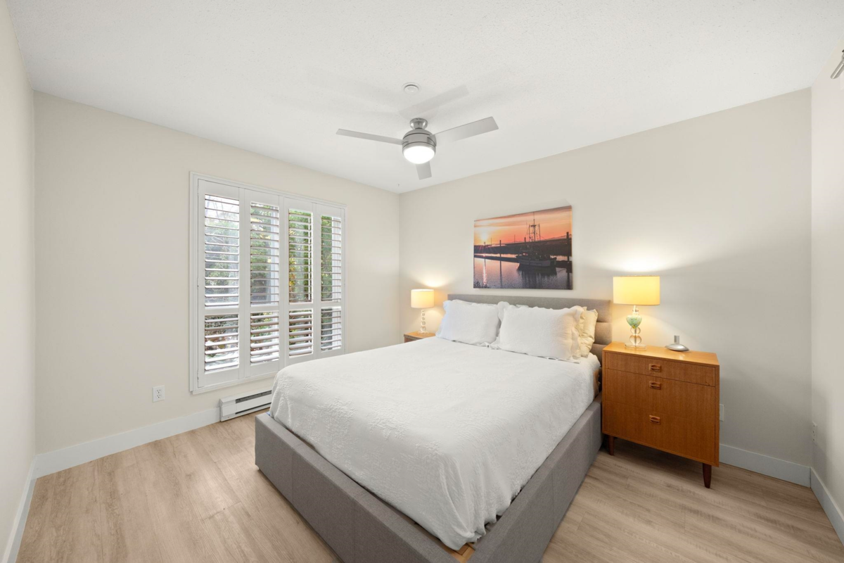 Primary Bathroom Photo of 123 12633 No. 2 Road, Richmond, BC