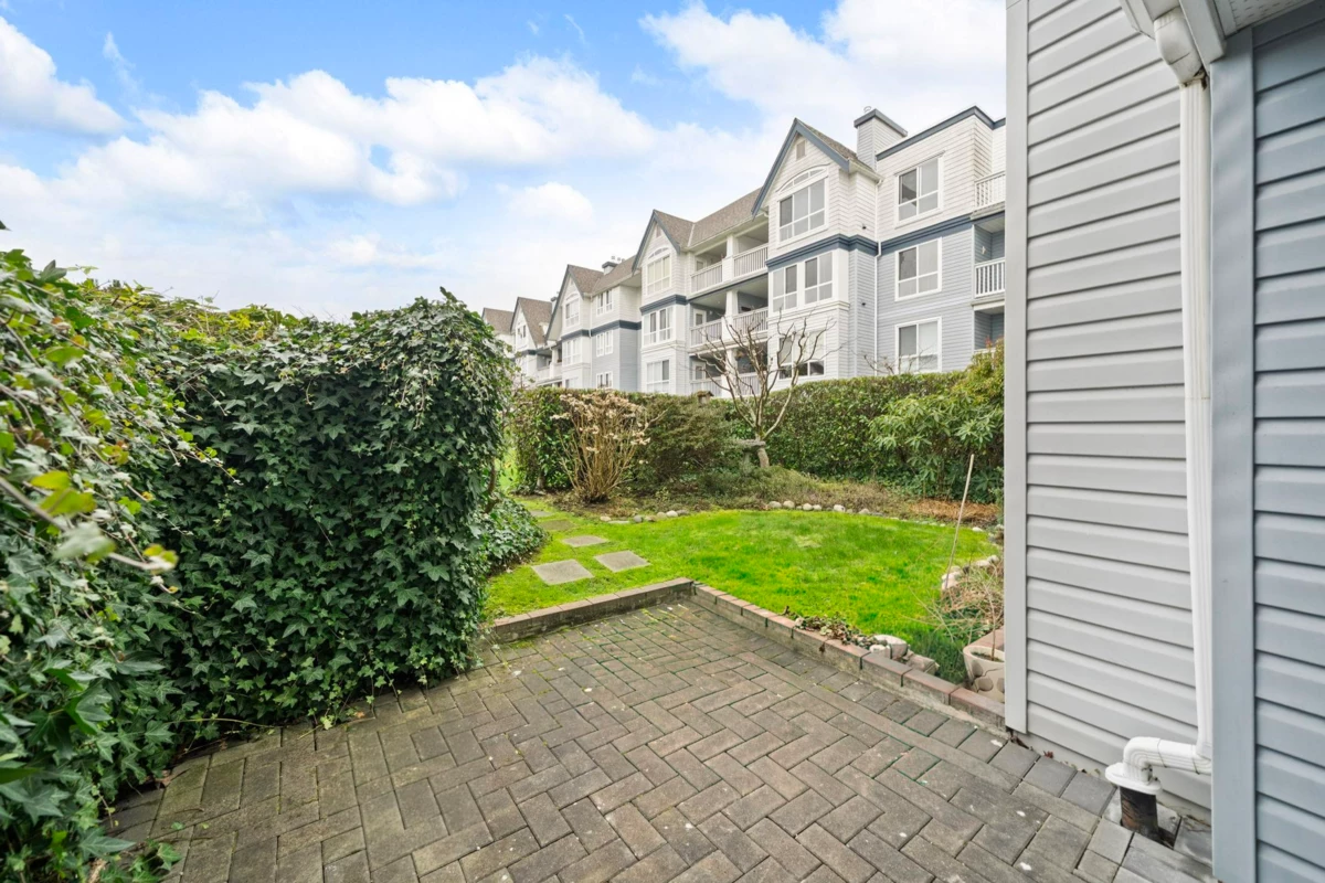 Staircase Photo of 123 12633 No. 2 Road, Richmond, BC