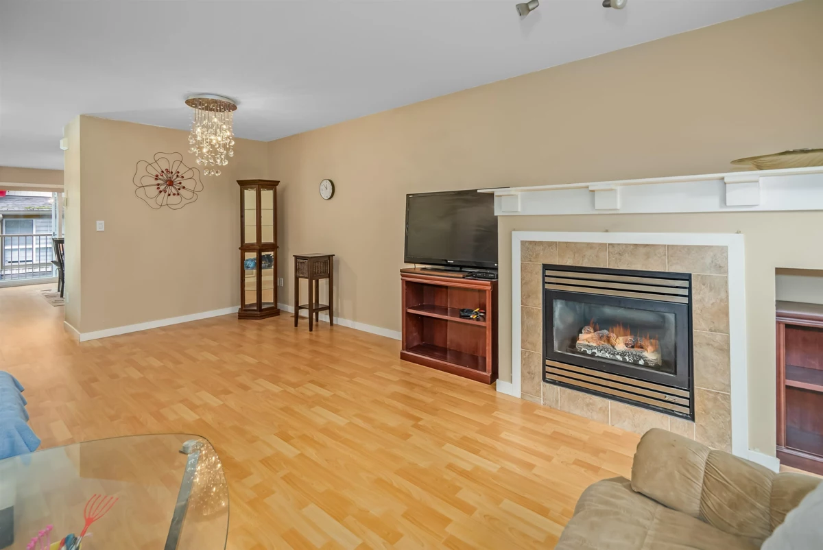 Breakfast Nook Photo of 41 12738 66 Avenue, Surrey, BC