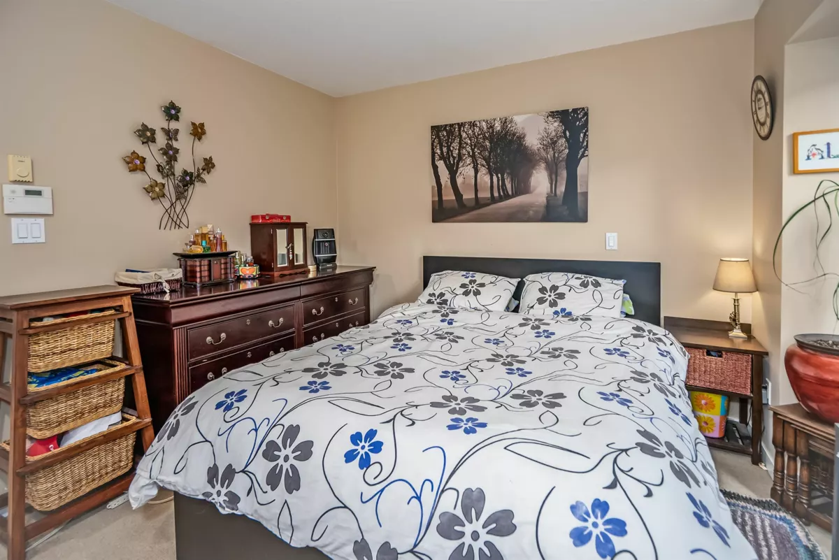 Hallway Photo of 41 12738 66 Avenue, Surrey, BC