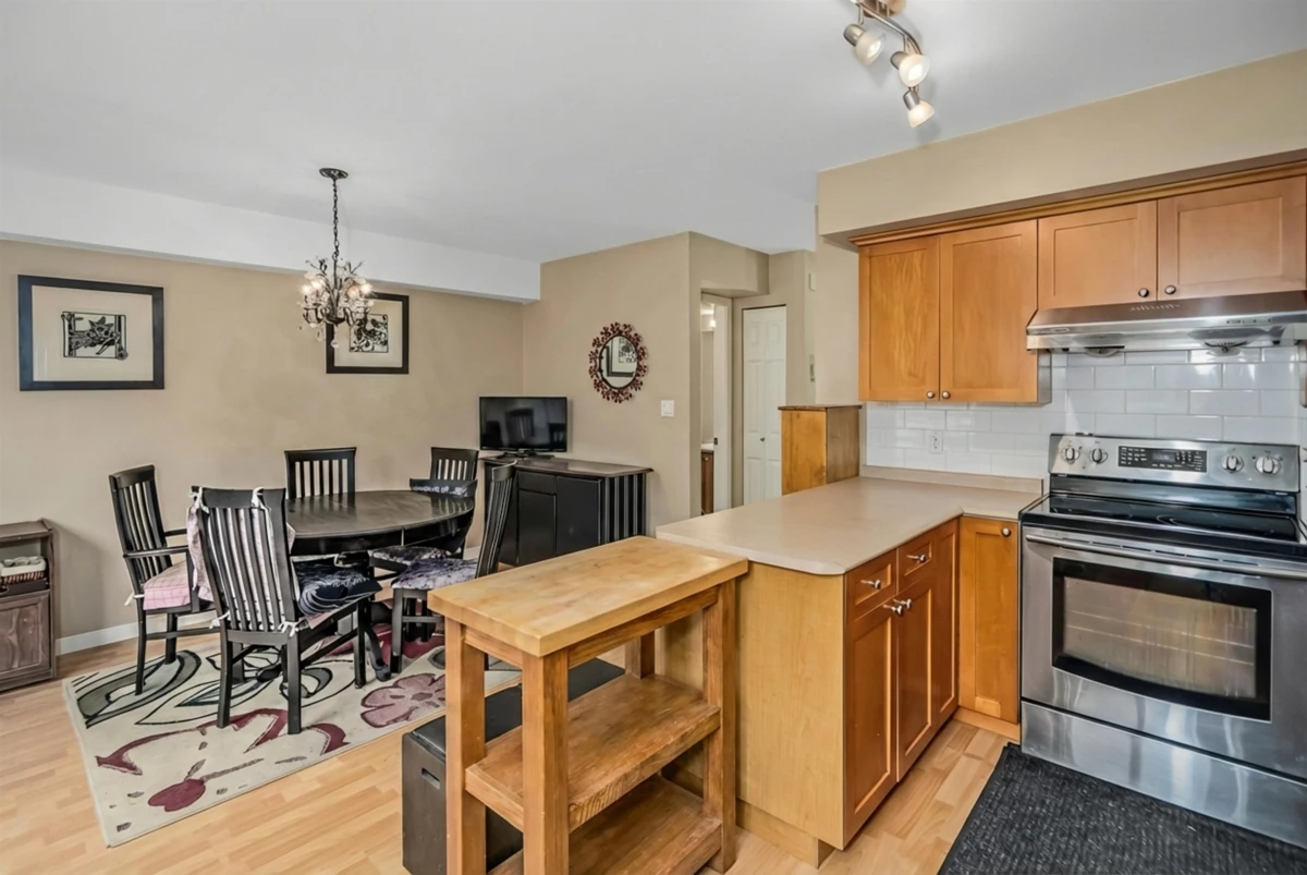 Powder Room Photo of 41 12738 66 Avenue, Surrey, BC