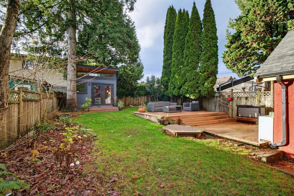 Garage Interior Photo of 4387 St. George Street, Vancouver, BC