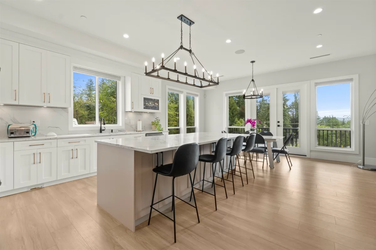 Dining Area Photo of 27107 River Road, Maple Ridge, BC