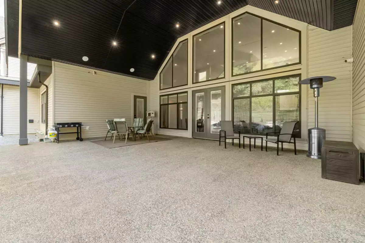 Living Room Photo of 27107 River Road, Maple Ridge, BC