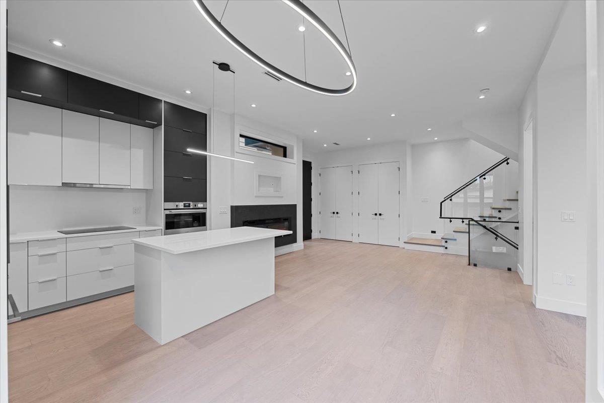 Kitchen Photo of 104 1518 Hatton Avenue, Burnaby, BC