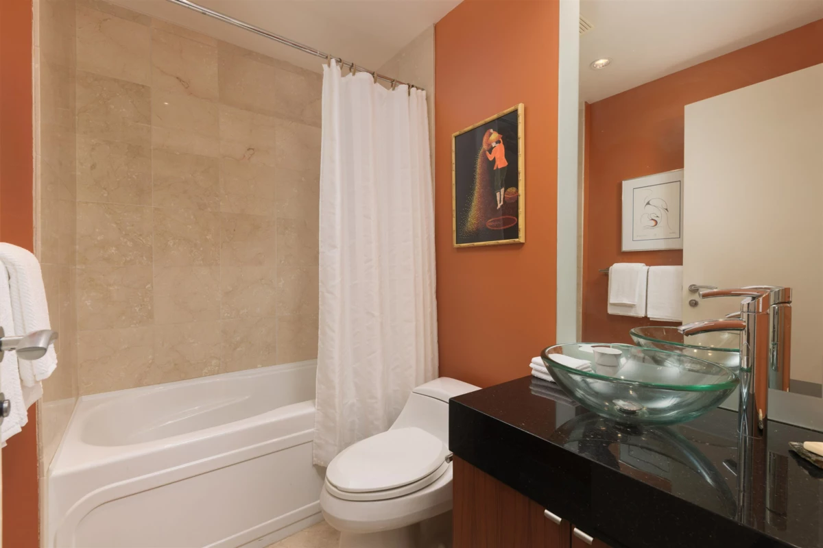 Office / Den Photo of 805 628 Kinghorne Mews, Vancouver, BC