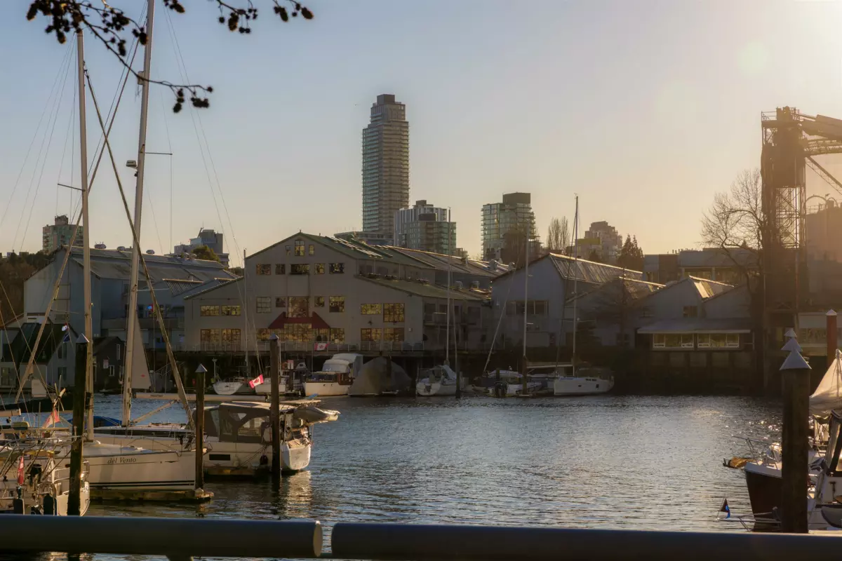 Outdoor Deck Photo of 805 628 Kinghorne Mews, Vancouver, BC