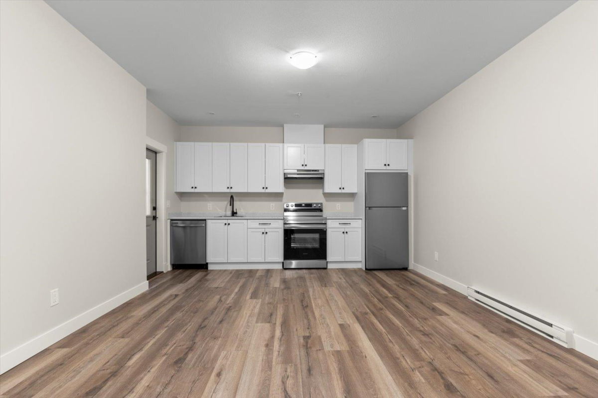 Swimming Pool Photo of 75 46211 Promontory Road, Chilliwack, BC