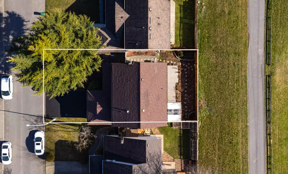 Aerial View of 15440 95a Avenue, Surrey, BC