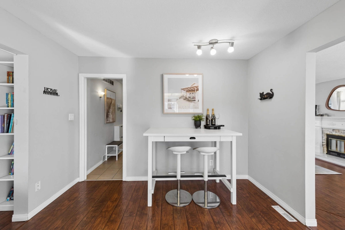 Bedroom 2 Photo of 15440 95a Avenue, Surrey, BC