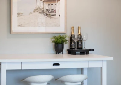 Guest Bathroom Photo of 15440 95a Avenue, Surrey, BC