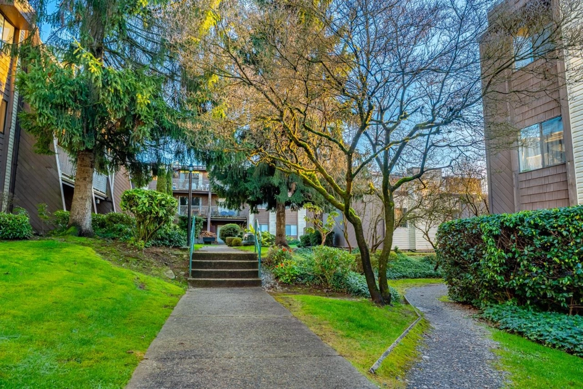 Community Amenities Photo (Clubhouse) of 222 3921 Carrigan Court, Burnaby, BC