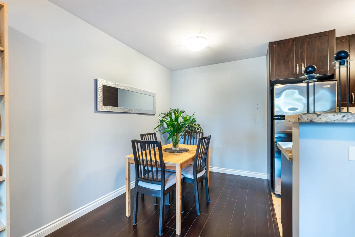 Kitchen Island Photo of 222 3921 Carrigan Court, Burnaby, BC