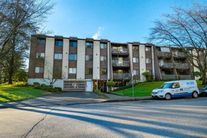 222 3921 Carrigan Court, Burnaby, BC