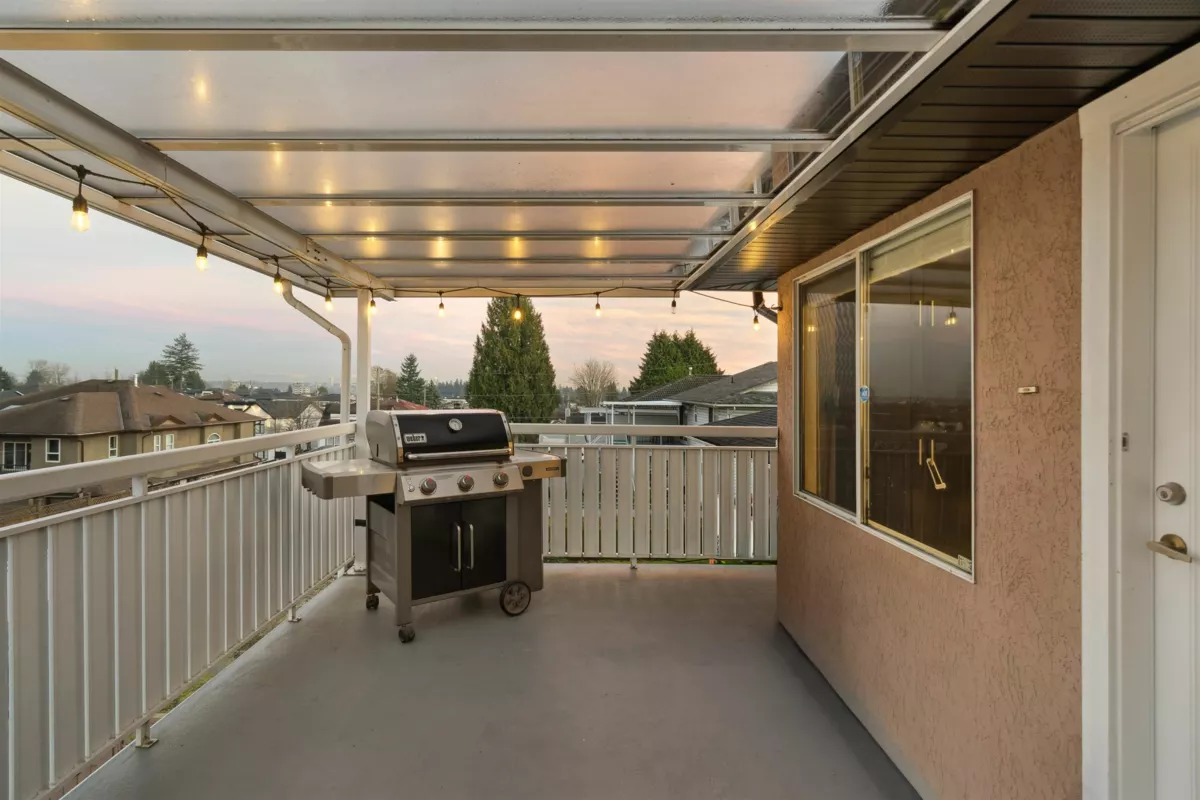 Bedroom 2 Photo of 7622 2nd Street, Burnaby, BC