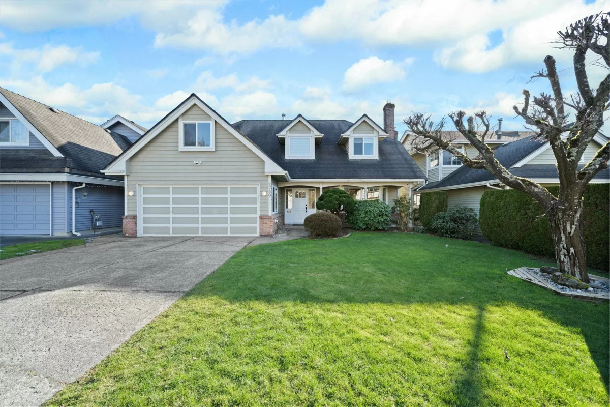 Exterior Front Photo of 9780 Dayton Avenue, Richmond, BC
