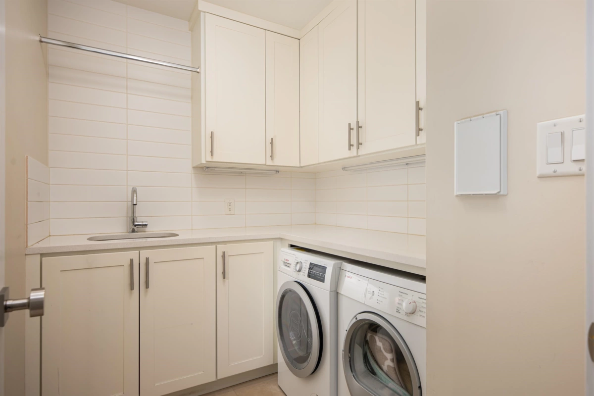 Office / Den Photo of 6467 Larch Street, Vancouver, BC