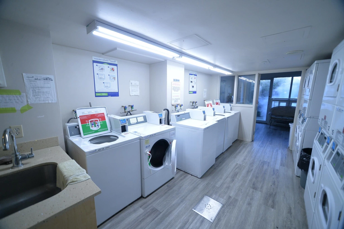 Backyard Photo of 106 3455 Ascot Place, Vancouver, BC