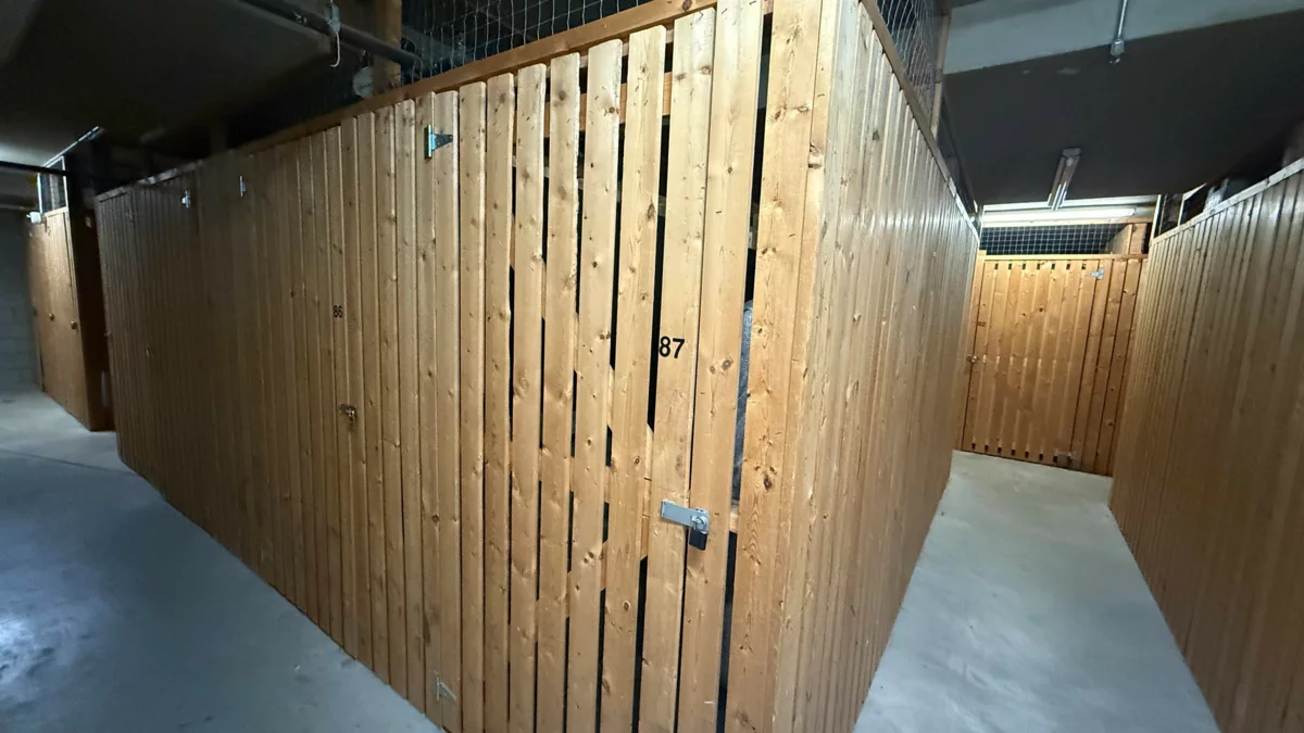 Garden / Landscaping Photo of 106 3455 Ascot Place, Vancouver, BC