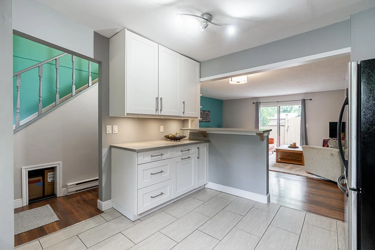 Pantry Photo of 18 6613 138 Street, Surrey, BC