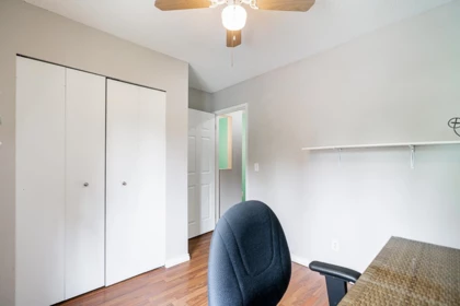 Loft / Bonus Room Photo of 18 6613 138 Street, Surrey, BC
