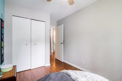 Powder Room Photo of 18 6613 138 Street, Surrey, BC