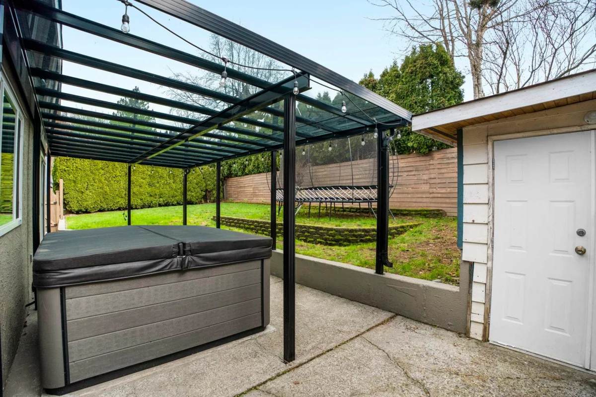 Outdoor Kitchen Photo of 2228 Guilford Drive, Abbotsford, BC