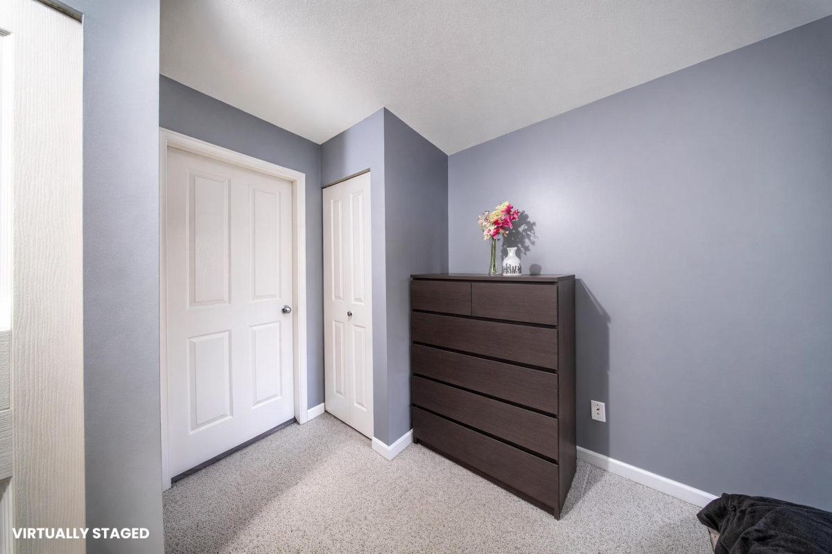 Walk-In Closet Photo of 208 5355 Boundary Road, Vancouver, BC