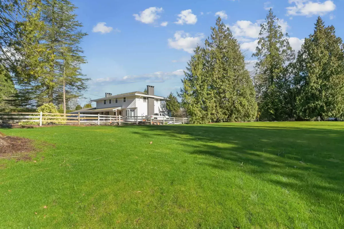 Family Room Photo of LT.1 428 202 Street, Langley, BC