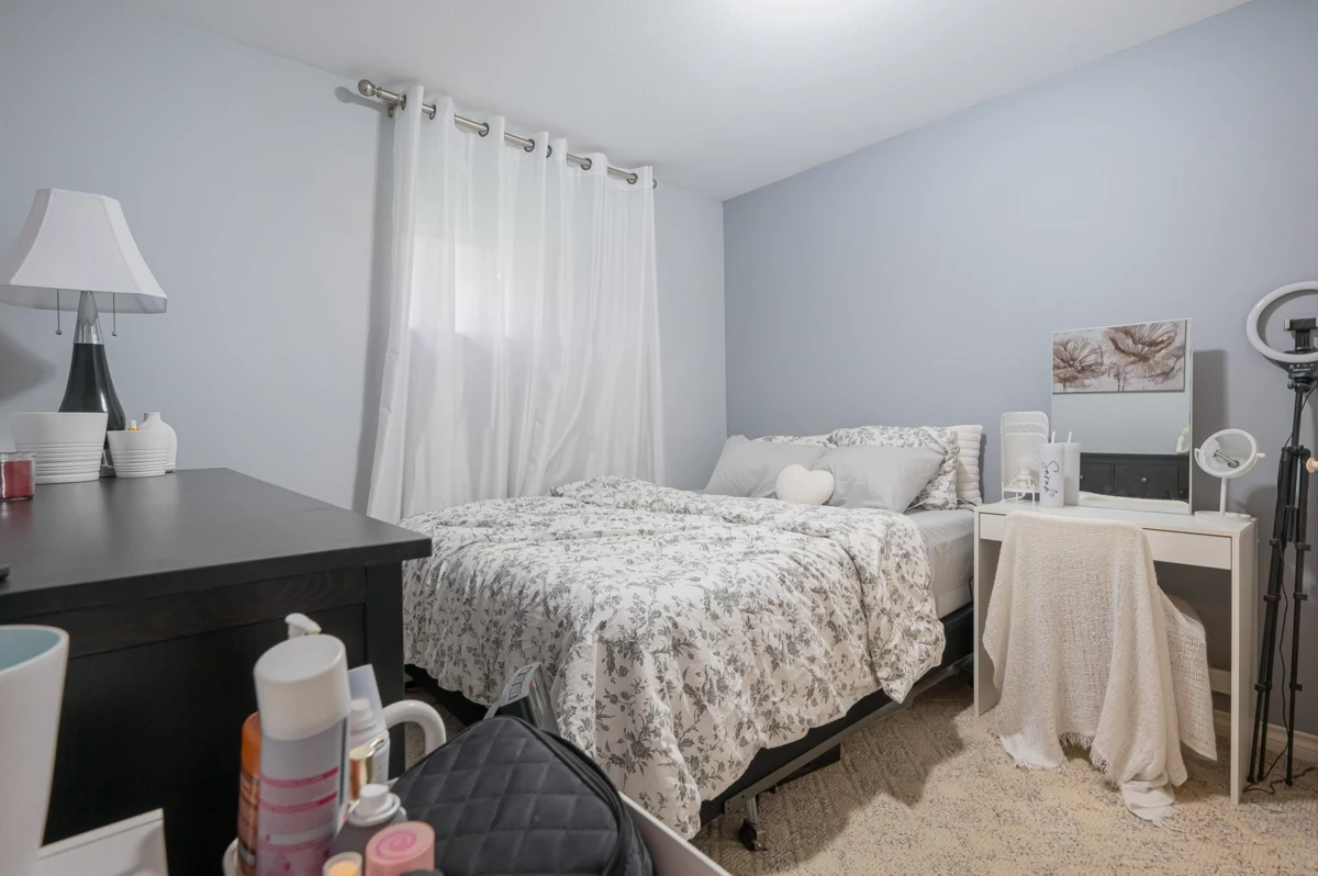 Front Yard Photo of 6758 150 Street, Surrey, BC