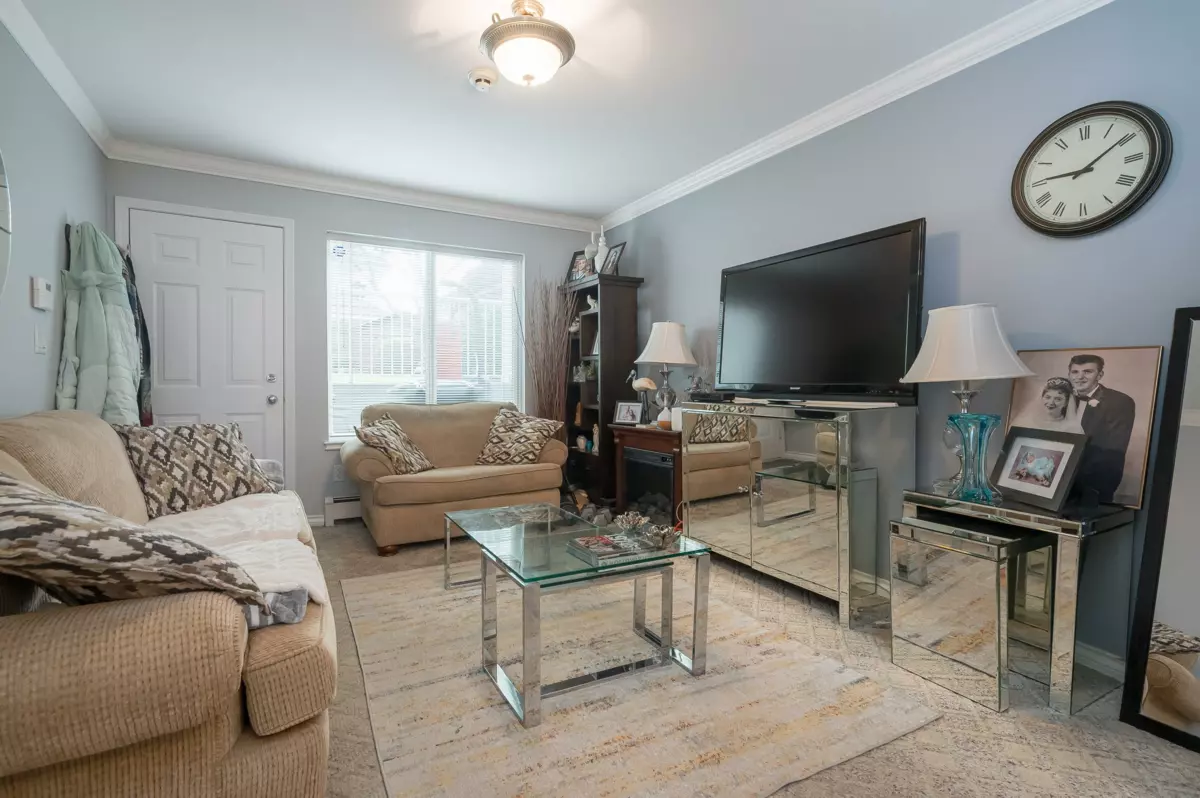 Garage Interior Photo of 6758 150 Street, Surrey, BC