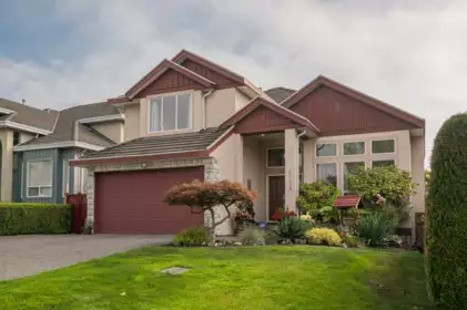 6758 150 Street, Surrey, BC, East Newton — 8 bed single family residence for sale