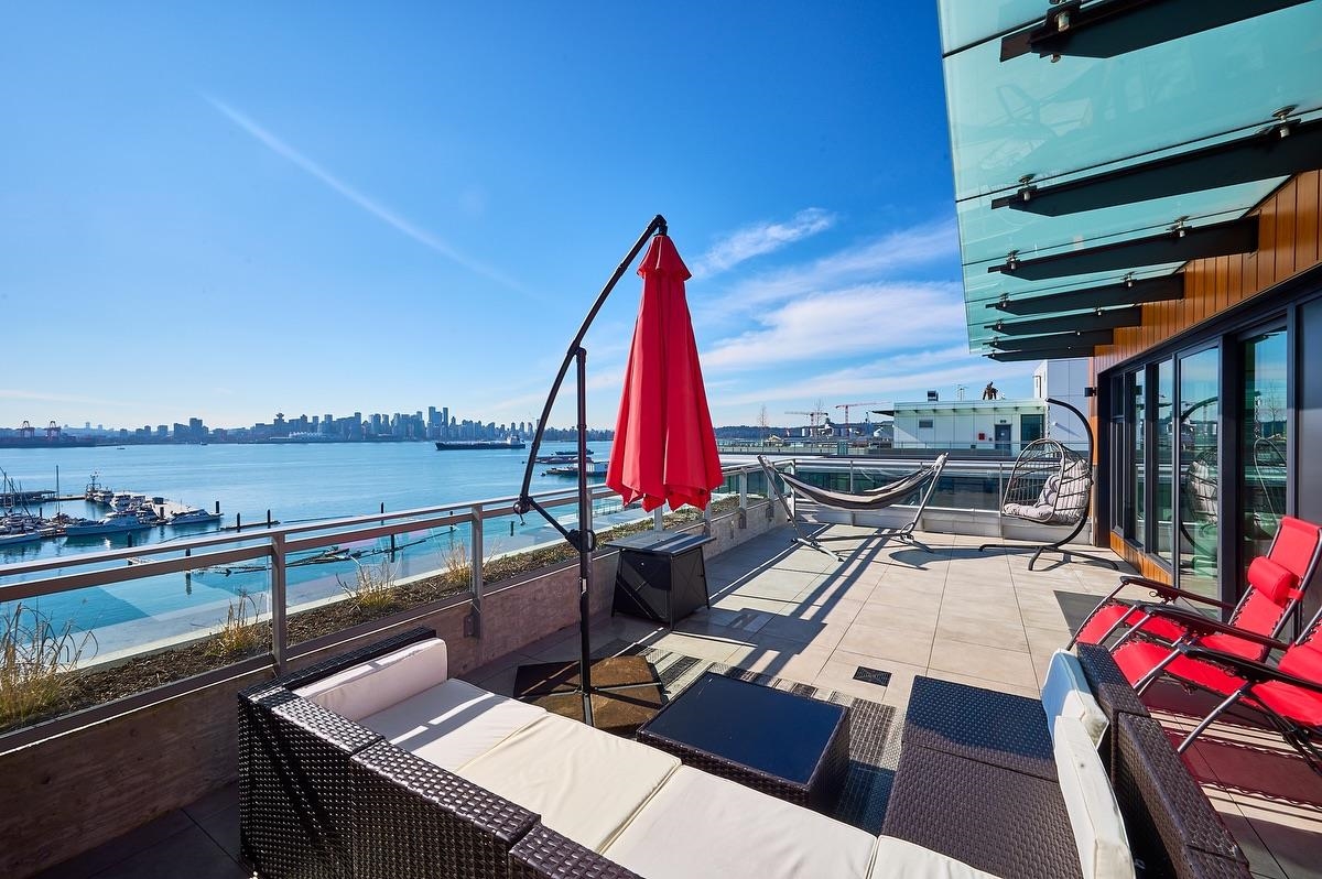 Living Room Photo of 807 755 Harbourside Drive, North Vancouver, BC
