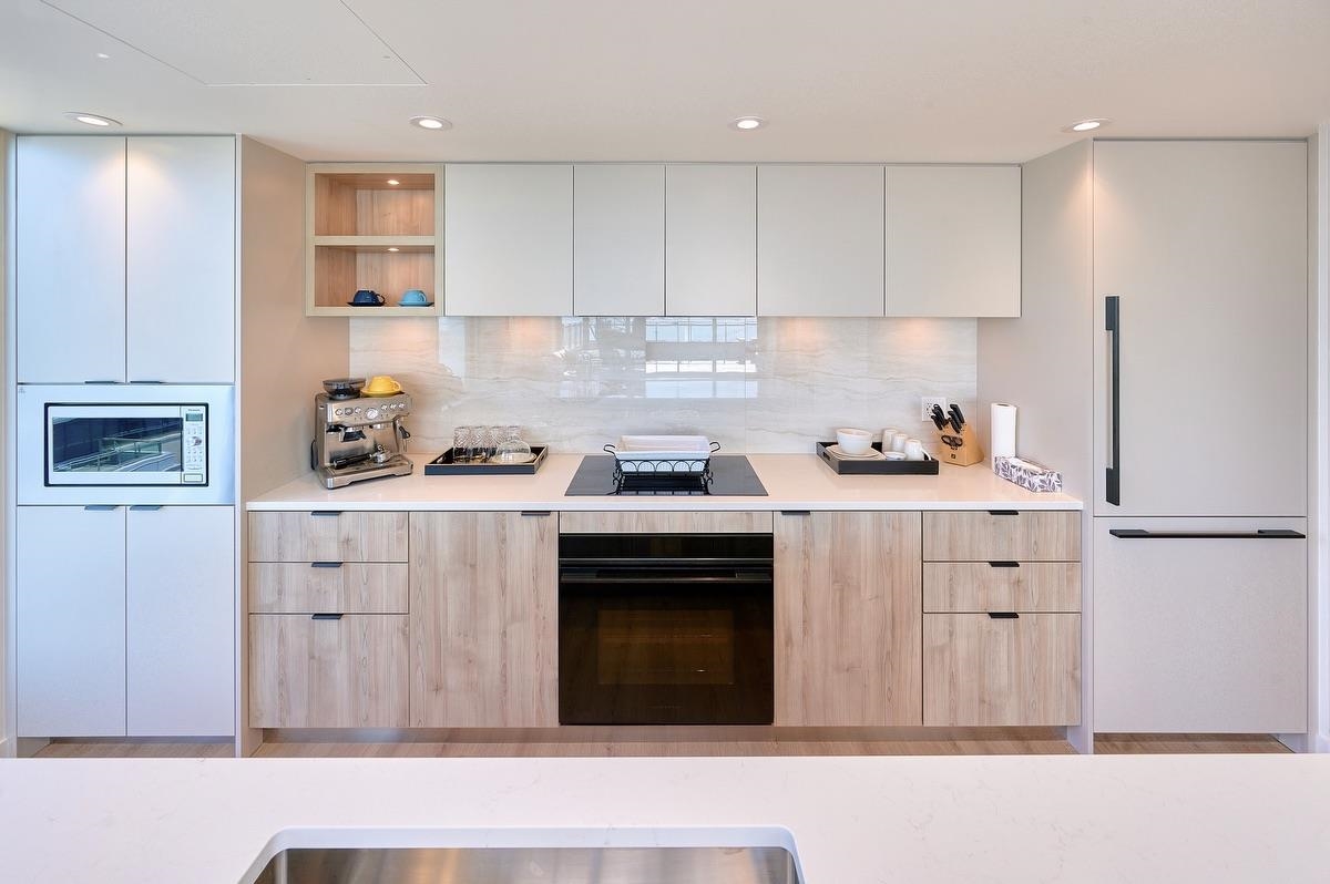 Office / Den Photo of 807 755 Harbourside Drive, North Vancouver, BC