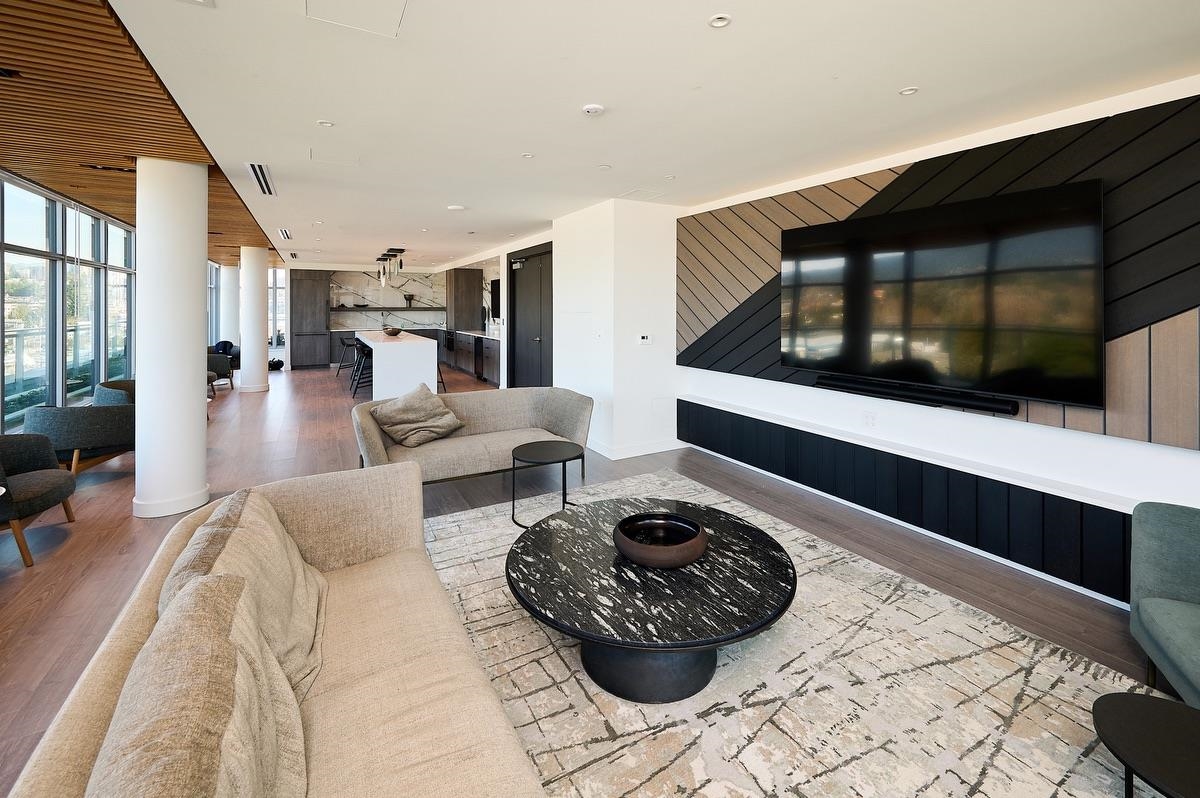 Outdoor Kitchen Photo of 807 755 Harbourside Drive, North Vancouver, BC