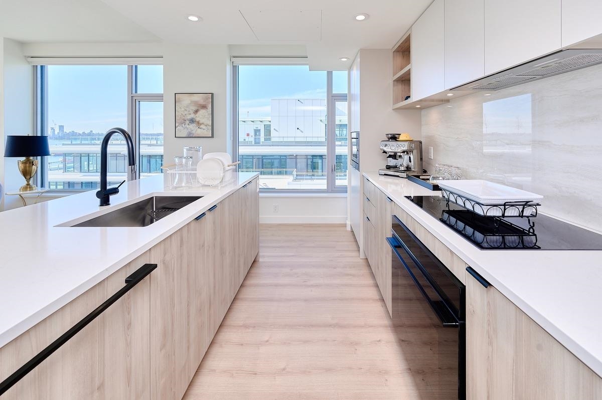 Powder Room Photo of 807 755 Harbourside Drive, North Vancouver, BC