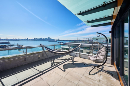 807 755 Harbourside Drive, North Vancouver, BC, North Vancouver — 3 bed apartment/condo for sale