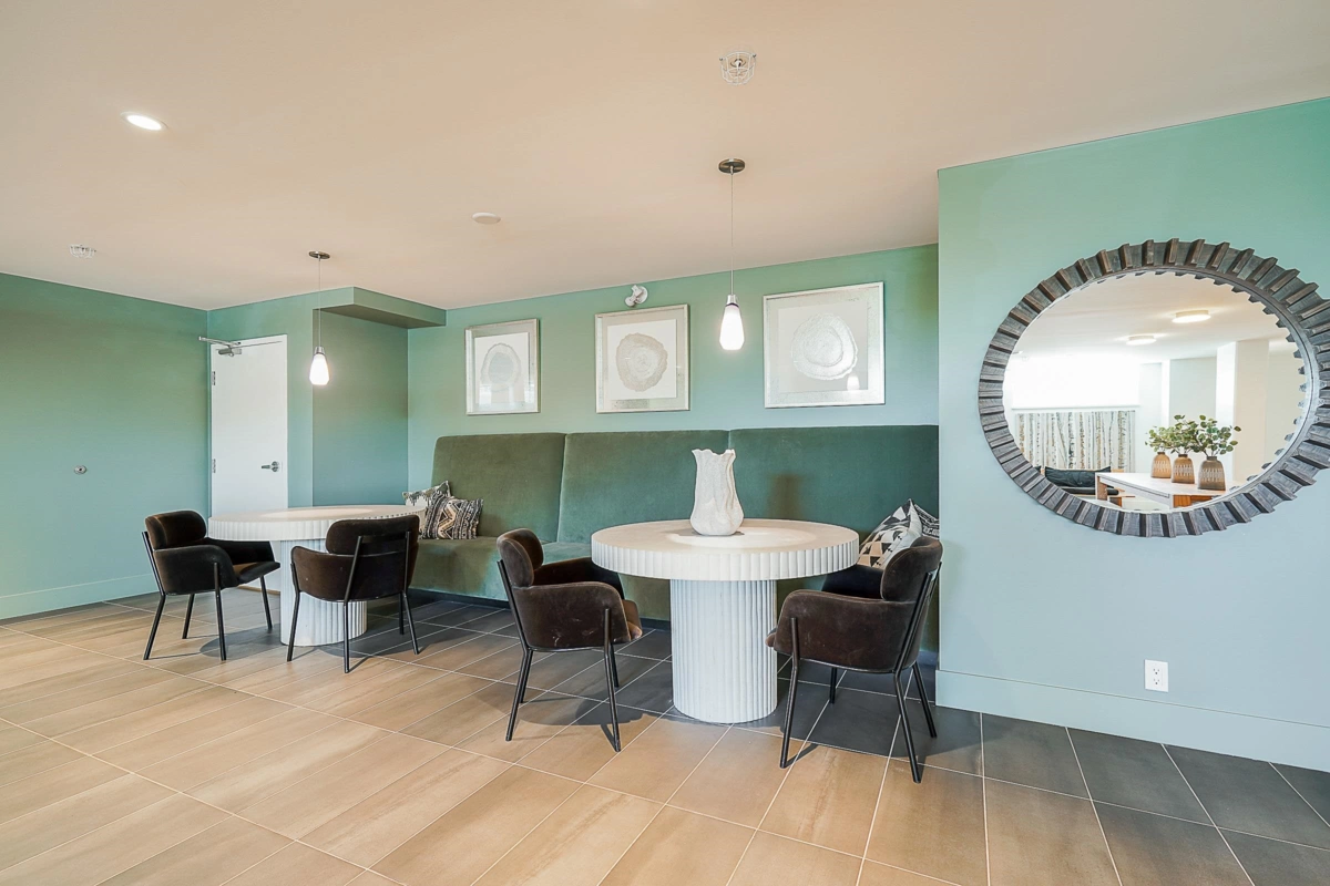 Backyard Photo of 103 2188 Madison Avenue, Burnaby, BC